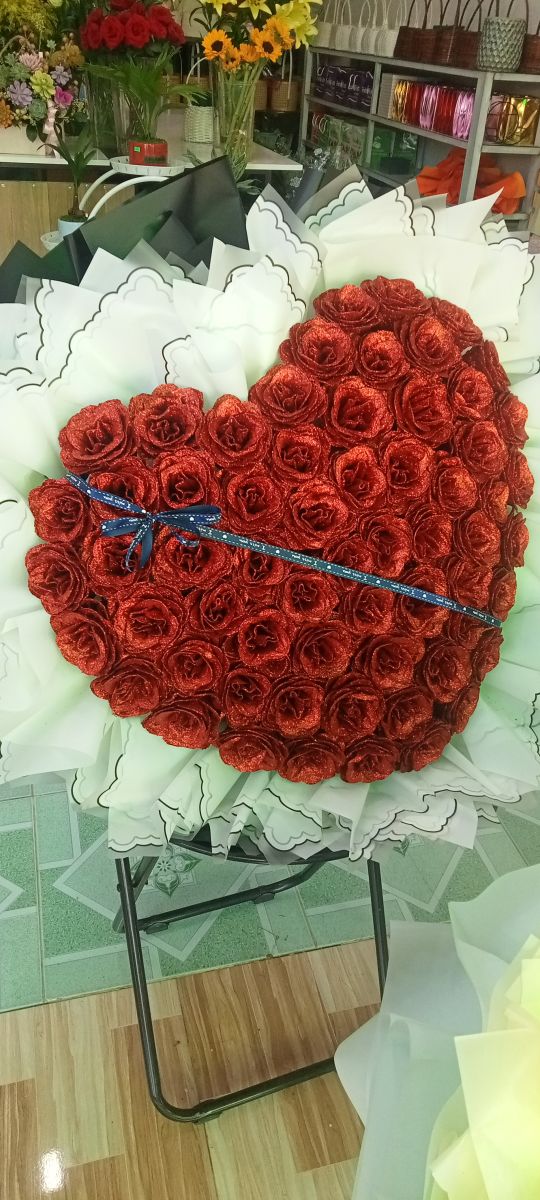 Bó hoa tặng người yêu - Hoa Tươi Như Ý - Hoa tươi Tân Uyên Bình Dương